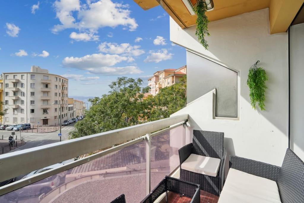 Charmant Appartement Vue Mer 7Eme - Plage 200M Marseille Extérieur photo